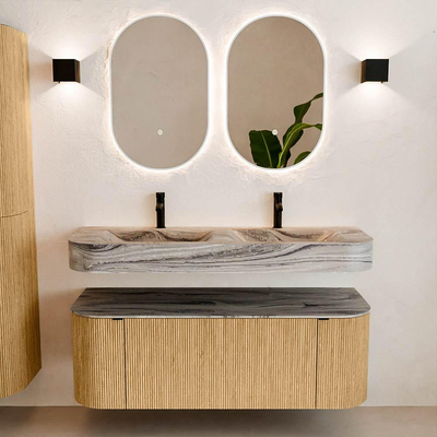 MONDIAZ THOR-DLUX 130cm badmeubel ronding links + rechts kleur Oak met 1 lade en 2 deuren. Vrijhangende wastafel CLOUD Dubbel 2 kraangaten kleur Sombra.