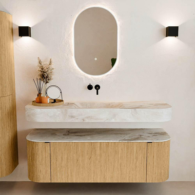 MONDIAZ THOR-DLUX 140cm meuble de salle de bains arrondi gauche + droite couleur Oak avec 1 tiroir et 2 portes. Vasque suspendue CLOUD Milieu sans trou de robinet couleur Frappe.