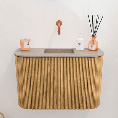 Mondiaz JOYA-DLUX 63.2cm toiletmeubel - ronding links en rechts kleur Oak - Wastafel FAYE positie Midden Zonder kraangat kleur Saba.