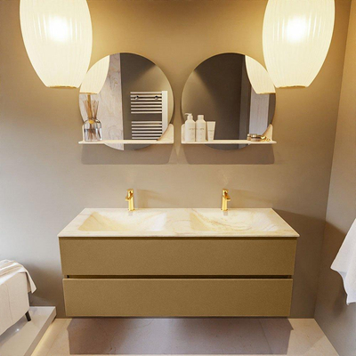 Mondiaz VICA-DLUX ensemble de meuble de salle de bain - 130cm - meuble sous-vasque oro - 2 tiroirs - lavabo encastré cloud double - 2 trous de robinet - miroir modèle spot - version XL 60cm de haut - ostra