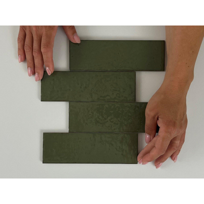 SAMPLE Terravito Nocino wandtegel - 6x18.6cm - Selva glans (groen)