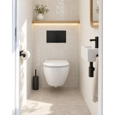 QeramiQ Dely Swirl Compact Toiletset - inbouwreservoir Geberit UP320 - met Burda frame - slim zitting - metalen bedieningsplaat mat zwart - ronde knoppen - mat wit