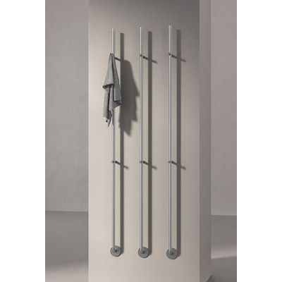 Instamat Jay Elektrische Handdoekradiator 172cm hoog 29Watt geborsteld RVS SHOWROOMMODEL