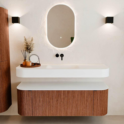 MONDIAZ THOR Meuble de salle de bains 140cm arrondi gauche + droite couleur Ruby avec 1 tiroir et 2 portes. Vasque suspendue CLOUD Milieu sans trou de robinet couleur Talc.