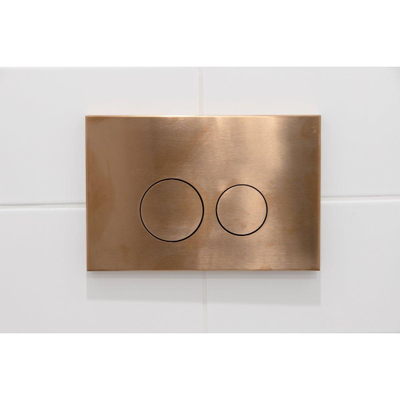 QeramiQ Dely Swirl Toiletset - 36.3x51.7cm - Geberit UP320 inbouwreservoir - 35mm zitting - koperen bedieningsplaat - ronde knoppen - mat zwart