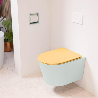 Mondiaz LAVIE hangtoilet – spoelrandloos – 36 x 53 cm – met softclose zitting – Greey (lichtgroen/grijs), zitting Ocher (geel)