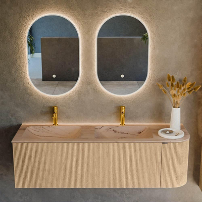 MONDIAZ KURVE-DLUX 145cm badmeubel ronding Rechts kleur Oak met 1 lade en 1 deur. Wastafel LEAF Dubbel / Links 2 kraangaten Arena.