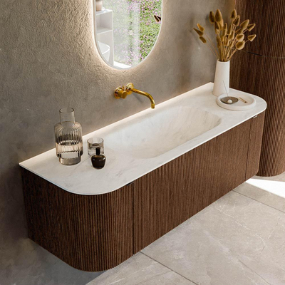 MONDIAZ KURVE-DLUX 140cm badmeubel met module 25 Len R kleur Walnut met 1 lade en 2 deuren. Wastafel BIG SMALL midden zonder kraangat kleur Opalo.