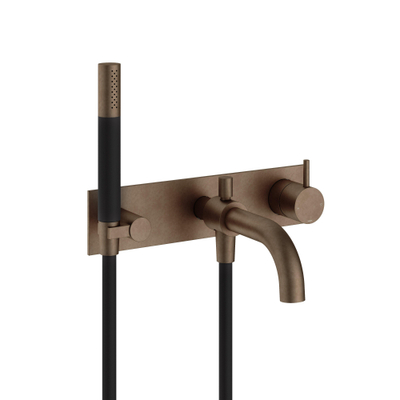 Hotbath Cobber pièce de finition robinet encastré douche et mélangeur baignoire avec dispositif de commutation automatique, flexible de douche et douchette à main en laiton vieilli.