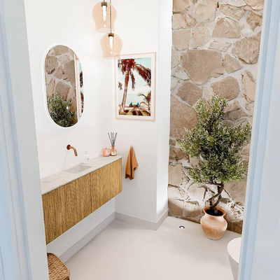 Mondiaz JOYA-DLUX 123.2cm toiletmeubel - ronding links en rechts kleur Oak - Wastafel FAYE positie Midden Zonder kraangat kleur Ostra.