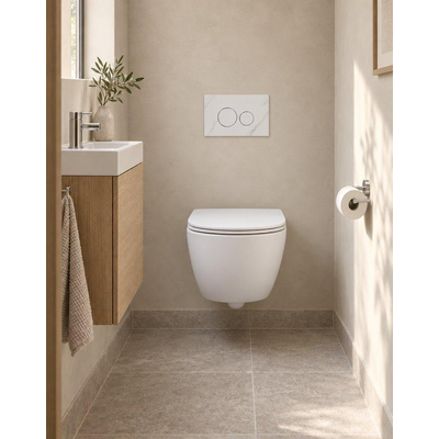 QeramiQ Dely Swirl Compact Toiletset - inbouwreservoir Geberit UP320 - met Burda frame - slim zitting - natuurstenen bedieningsplaat marmer wit - ronde knoppen - mat wit