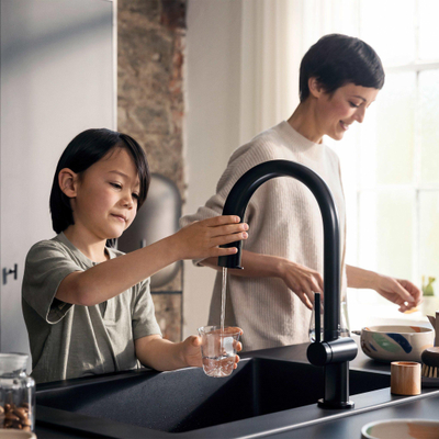 Hansgrohe Aqittura M91 SodaSystem 210, uittrekbare uitloop 1jetsBox, starter set mat zwart