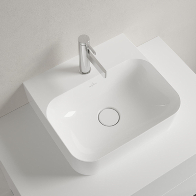 Villeroy & Boch Finion lave-mains dessous rectifié 1 trou de robinetterie 43x39cm - ceramic+ avec trop-plein dissimulé blanc