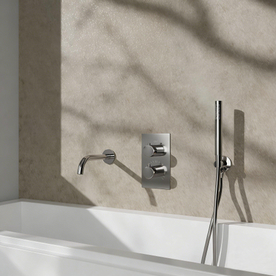 Fortifura Calvi Robinet de baignoire - bec 22cm à raccourcir - flexible - douchette stick - partie encastrable - support mural - Inox brossé