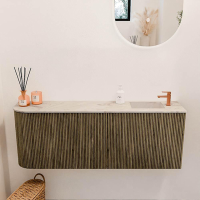 Mondiaz JOYA-DLUX 111.6cm toiletmeubel - ronding links kleur Dusk - Wastafel FAYE positie Rechts 1 kraangat kleur Frappe.