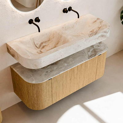 MONDIAZ THOR-DLUX 120cm badmeubel ronding links + rechts kleur Oak met 1 lade en 2 deuren. Vrijhangende wastafel CLOUD Dubbel zonder kraangat kleur Frappe.