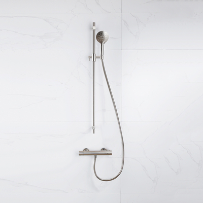 Fortifura Calvi douchekraan met glijstangset met ronde handdouche, gladde doucheslang Geborsteld RVS PVD (RVS)