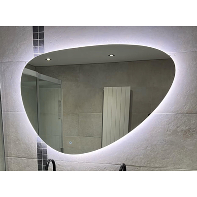 Wiesbaden Uovo spiegel ovaal met LED, dimbaar en spiegelverwarming 120 cm
