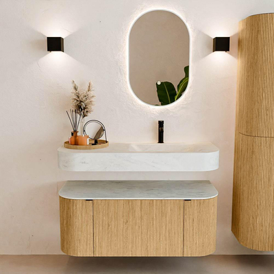 MONDIAZ THOR-DLUX 110cm badmeubel ronding links + rechts kleur Oak met 1 lade en 2 deuren. Vrijhangende wastafel CLOUD Rechts 1 kraangat kleur Opalo.