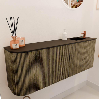 Mondiaz JOYA 111.6cm toiletmeubel - ronding links kleur Dusk - Wastafel FAYE positie Rechts 1 kraangat kleur Urban.