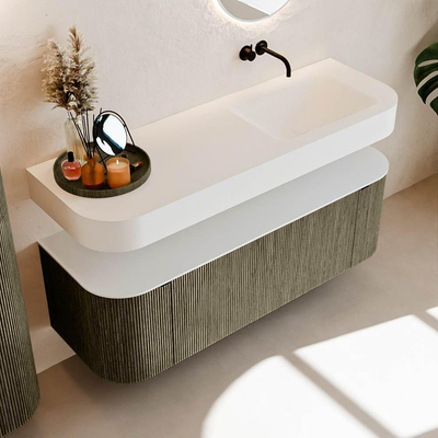 MONDIAZ THOR 140cm meuble de salle de bains arrondi gauche + droite couleur Shadow avec 1 tiroir et 2 portes. Vasque suspendue CLOUD droite sans trou de robinet couleur Talc.