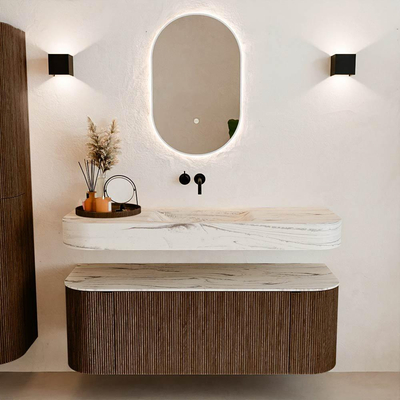 MONDIAZ THOR-DLUX 130cm badmeubel ronding links + rechts kleur Walnut met 1 lade en 2 deuren. Vrijhangende wastafel CLOUD Midden zonder kraangat kleur Nata.