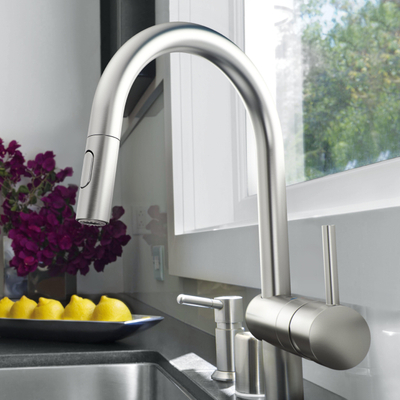 Grohe Minta Keukenkraan - hoog - draaibare/uittrekbare uitloop - 2 straalsoorten - Brushed Supersteel (RVS)