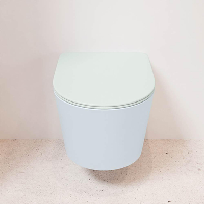 Mondiaz LAVIE hangtoilet – spoelrandloos – 36 x 53 cm – met softclose zitting – Clay (lichtblauw/grijs), zitting Greey (lichtgroen/grijs)