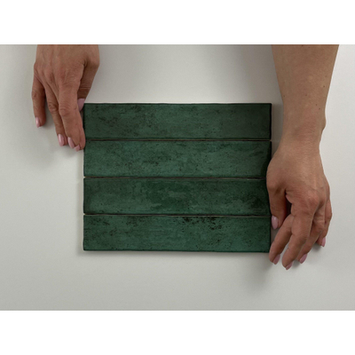 ÉCHANTILLON Terravito Dorelia carreau mural - 5x25cm - Green brillant (vert)