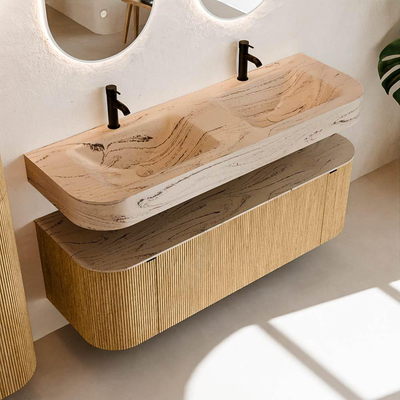 MONDIAZ THOR-DLUX 140cm badmeubel ronding links + rechts kleur Oak met 1 lade en 2 deuren. Vrijhangende wastafel CLOUD Dubbel 2 kraangaten kleur Arena.