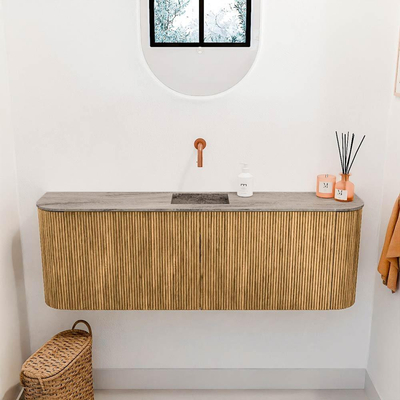 Mondiaz JOYA-DLUX 123.2cm toiletmeubel - ronding links en rechts kleur Oak - Wastafel FAYE positie Midden Zonder kraangat kleur Oza.