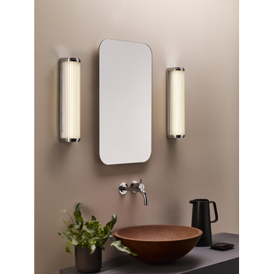 Astro Versailles 370 Applique murale LED 37x8x8cm IP44 éclairage intégré chrome