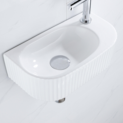 Fugaflow Efficiente Pietra Fonteinset - 40x21.5x12cm - rechts - geribbeld - halfrond - 1 kraangat - keramiek - fonteinkraan chroom - afvoerplug - verlaagd sifon - wit glans