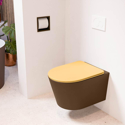 Mondiaz LAVIE hangtoilet – spoelrandloos – 36 x 53 cm – met softclose zitting – Rust (bruin), zitting Ocher (geel)