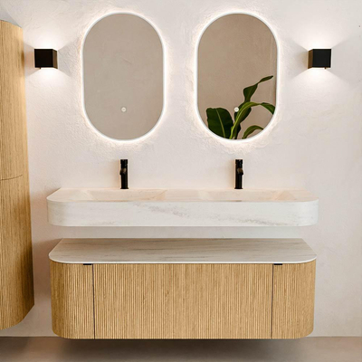 MONDIAZ THOR-DLUX 140cm badmeubel ronding links + rechts kleur Oak met 1 lade en 2 deuren. Vrijhangende wastafel CLOUD Dubbel 2 kraangaten kleur Meli.