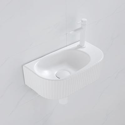 Fugaflow Efficiente Pietra Fonteinset - 40x21.5x12cm - rechts - geribbeld - halfrond - 1 kraangat - keramiek - fonteinkraan wit mat - afvoerplug - verlaagd sifon - wit glans