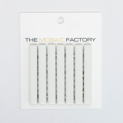 SAMPLE The Mosaic Factory Sevilla carreau mosaïque 1,2x9,2x0,8cm pour mur kitkat mini finger Céramique Mat Blanc