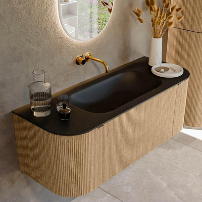 MONDIAZ KURVE 120cm badmeubel met module 25 Len R kleur Oak met 1 lade en 2 deuren. Wastafel BIG SMALL midden zonder kraangat Urban.