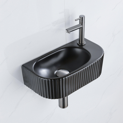 Fugaflow Efficiente Pietra Fonteinset - 40x21.5x12cm - rechts - geribbeld - halfrond - 1 kraangat - keramiek - fonteinkraan gunmetal - afvoerplug - verlaagd sifon - zwart mat