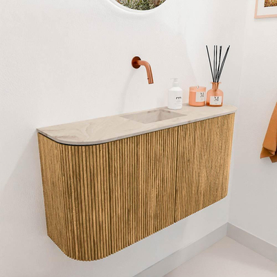 Mondiaz JOYA-DLUX 83.2cm toiletmeubel - ronding links en rechts kleur Oak - Wastafel FAYE positie Midden Zonder kraangat kleur Frappe.