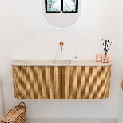 Mondiaz JOYA-DLUX 113.2cm toiletmeubel - ronding links en rechts kleur Oak - Wastafel FAYE positie Midden Zonder kraangat kleur Frappe.