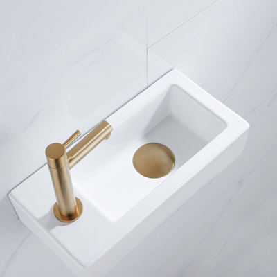 QeramiQ Fuente fonteinset – 37.5x18.5x9 cm – keramiek wit glans – kraangat links – geborsteld gouden kraan