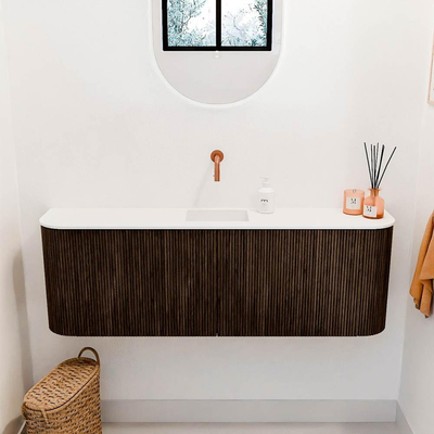 Mondiaz JOYA 123.2cm toiletmeubel - ronding links en rechts kleur Walnut - Wastafel FAYE positie Midden Zonder kraangat kleur Talc.