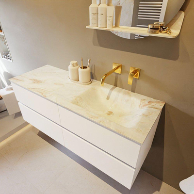 Mondiaz VICA-DLUX Ensemble de meuble de salle de bain - 130cm - meuble sous-vasque talc - 4 tiroirs - lavabo encastrée cloud droite - sans trous de robinet - version haute de 60cm - frape