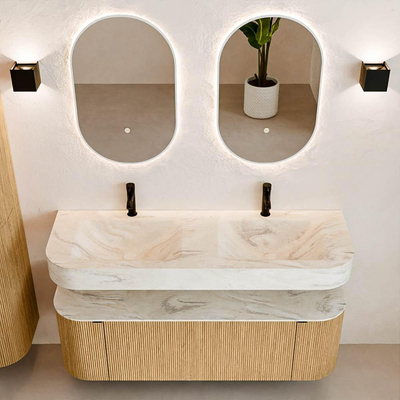 MONDIAZ THOR-DLUX 140cm badmeubel ronding links + rechts kleur Oak met 1 lade en 2 deuren. Vrijhangende wastafel CLOUD Dubbel 2 kraangaten kleur Ostra.