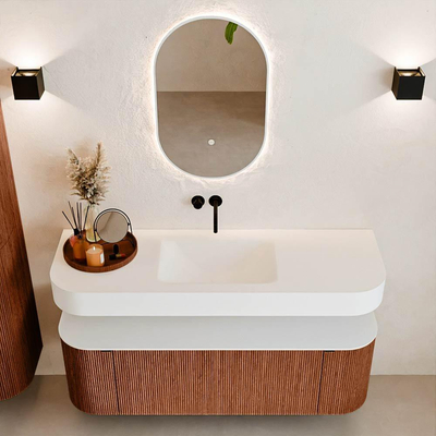 MONDIAZ THOR Meuble de salle de bains 140cm arrondi gauche + droite couleur Ruby avec 1 tiroir et 2 portes. Vasque suspendue CLOUD Milieu sans trou de robinet couleur Talc.