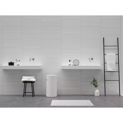 Aquanova Icon Échelle porte-serviettes Noir