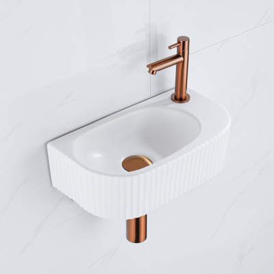 QeramiQ Fuente Ensemble de Lavabo - 40x21.5x12cm - droit - strié - demi-rond - 1 trou de robinet - céramique - ensemble de robinet en cuivre brossé - bouchon de vidange - siphon réduit - blanc mat