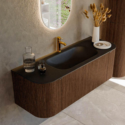 MONDIAZ KURVE 130cm badmeubel met module 25 Len R kleur Walnut met 1 lade en 2 deuren. Wastafel BIG SMALL midden 1 kraangat Urban.
