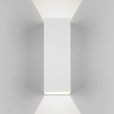 Astro Oslo 255 Applique murale LED 25.5x9x11cm IP65 éclairage intégré blanc